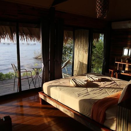 Wetlandcamp บ้านชายเล Phatthalung Exteriör bild